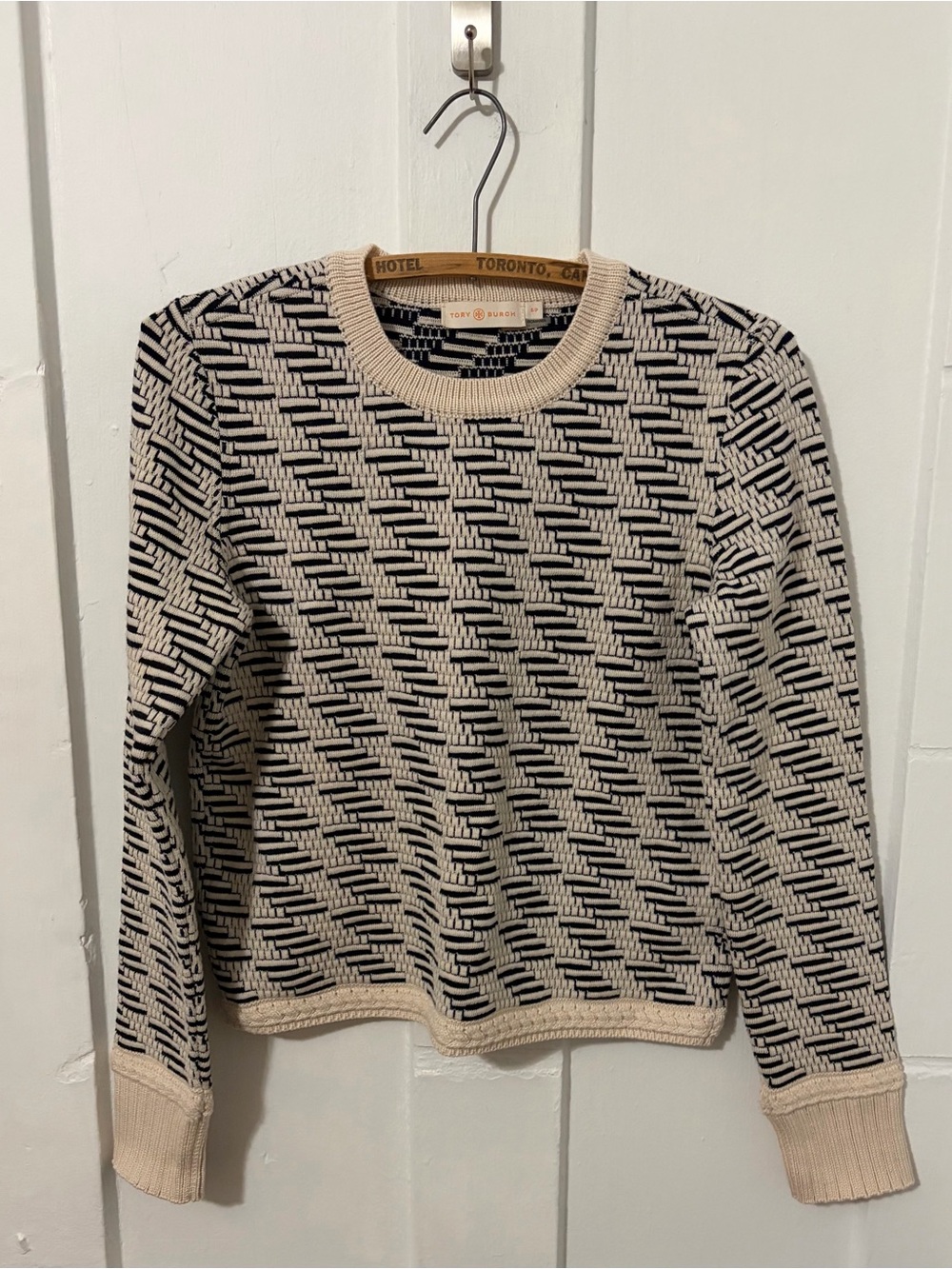 Tory Burch Sweater Wool Ivory and Black Textured Knit
Crewneck